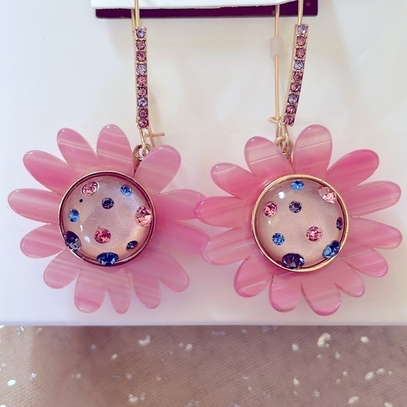 Brand New Betsy Johnson Pink Flower Rhinestone Studded Gold Tone Drop Earrings - Picture 4 of 9